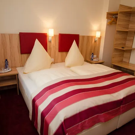 Koenig Humbert Bed & Breakfast 3*