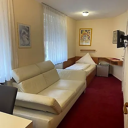 B&B Koenig Humbert 에를랑겐