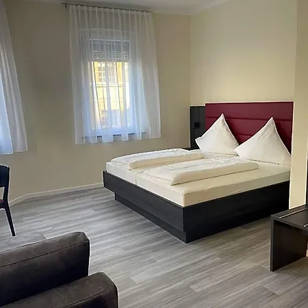 Koenig Humbert B&B 3*