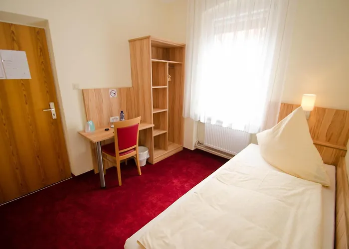 Koenig Humbert 3*