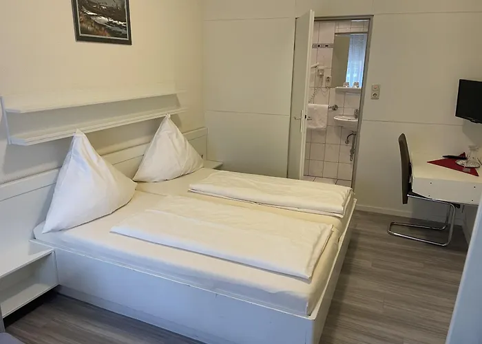 Koenig Humbert Frühstückspension 3*